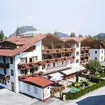 Bergidyll & Trofana 3*