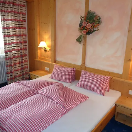 Bergidyll & Trofana Hotel
