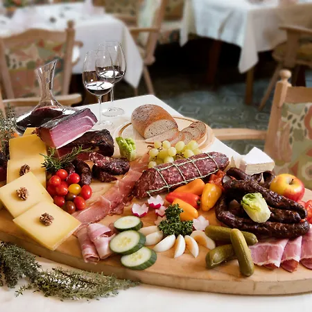 Отель Bergidyll & Trofana