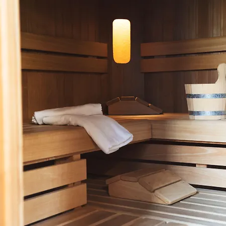 Отель Bergidyll & Trofana 3*