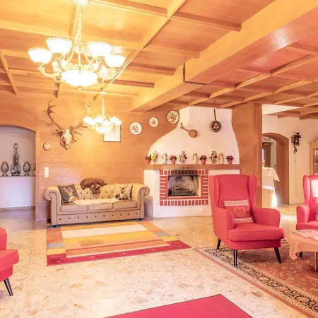 Bergidyll & Trofana Hotel 3*