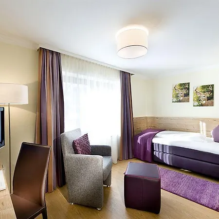 Bergidyll & Trofana 3*