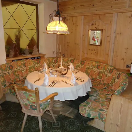Hotel Bergidyll & Trofana