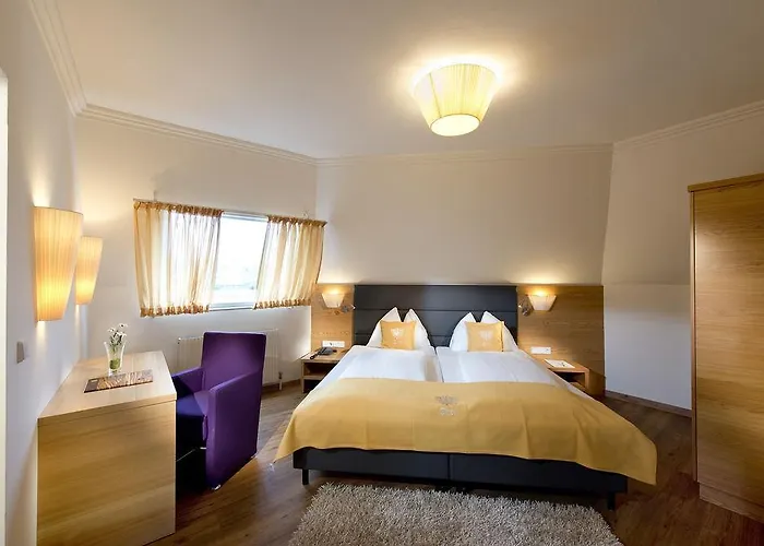 Bergidyll & Trofana 호텔 3*